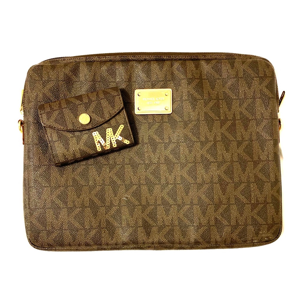 Michael Kors Laptop Case & Matching Card Case
